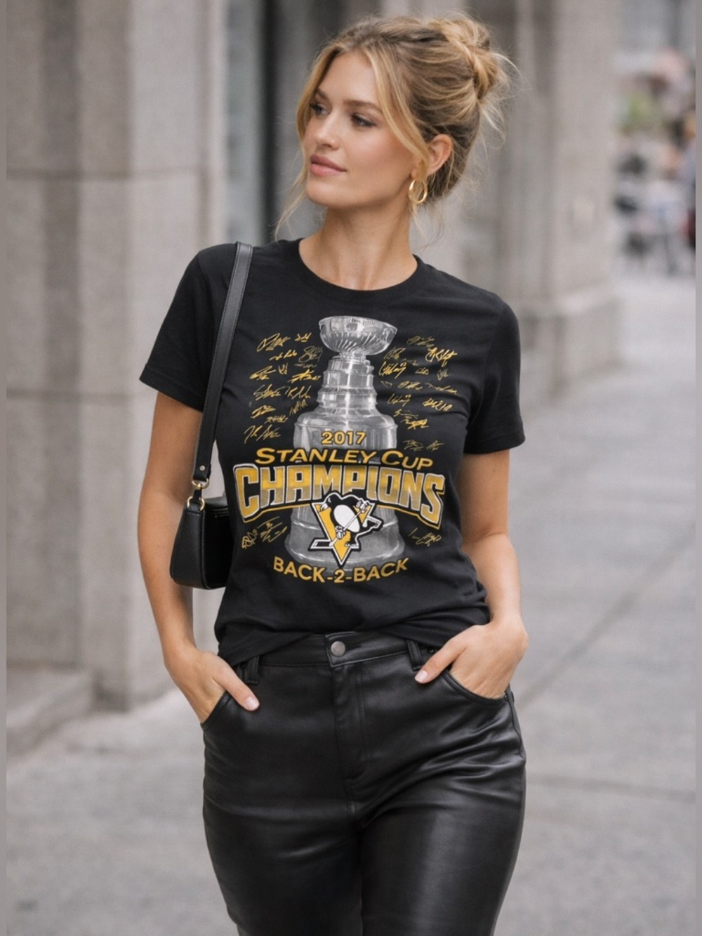 Pittsburgh Penguins 2017 Stanley Cup Champions Tee Back to Back Signatures S